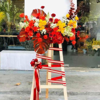 KỆ HOA CHÚC MỪNG 008